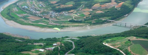 親身感受尹世理「迫降」一幕！ 韓國丹陽滑翔傘體驗熱點