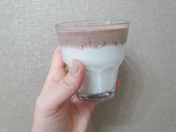 韓國網民「400次咖啡」改良版 士多啤梨/抹茶泡沫奶蓋！