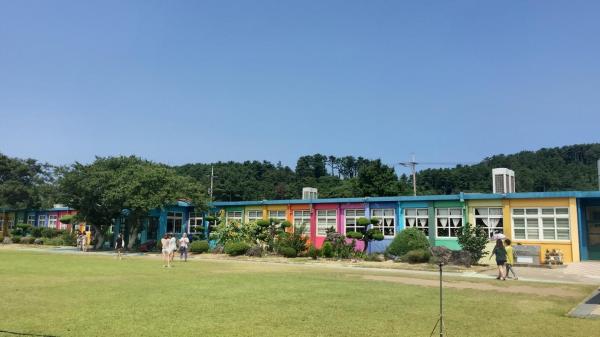 韓國5大彩色打卡景點推介 涯月小學多樂分校（재주 애월초등학교더럭분교）