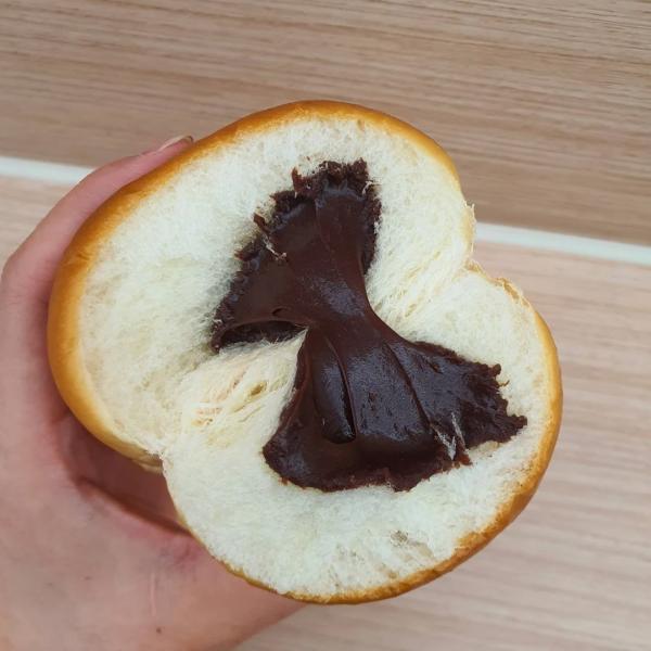 韓國便利店新推人氣甜品 HERSHEY'S爆漿朱古力麵包/蛋糕！