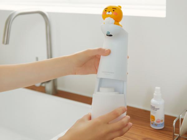 韓國KAKAO新推自動感應洗手機 Ryan提你每日勤洗手！