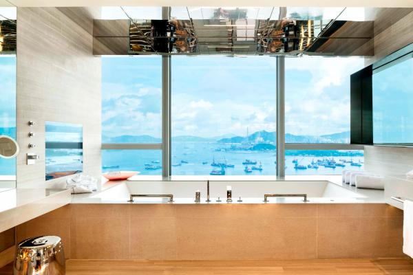 W酒店（W Hong Kong）- Extreme WOW Suite Bathroom