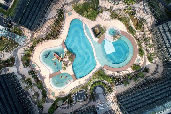 海洋公園萬豪酒店（Hong Kong Ocean Park Marriott Hotel）Staycation優惠  礁湖主題泳池 Lagoon