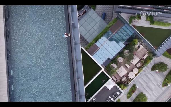 北角 香港維港凱悅尚萃酒店 無邊際泳池 Infinity Pool 《今晚瞓酒店》10間香港特色酒店Staycation率先睇! 北角 香港維港凱悅尚萃酒店(Hyatt Centric Victoria Harbour Hong Kong)無邊際泳池 Infinity