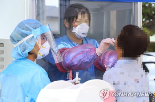 韓國確診牧師夫婦隱瞞行蹤 被揭去浸溫泉逾700旅客恐染疫