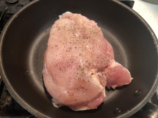 日本網民Twitter分享懶人煎雞法 30分鐘簡單煎出超juicy雞胸肉！