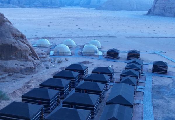 地球上最像火星的地方：約旦瓦地倫山谷10大Glamping住宿推薦 不用衝出地球都能體驗火星生活！
