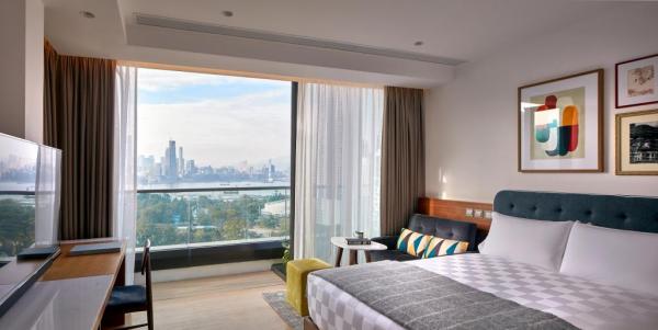 香港10大旅行feel打卡酒店推介 Little Tai Hang酒店式公寓 特色﹕紅磚牆 / 北歐風 Studio Superior with Balcony Harbour View
