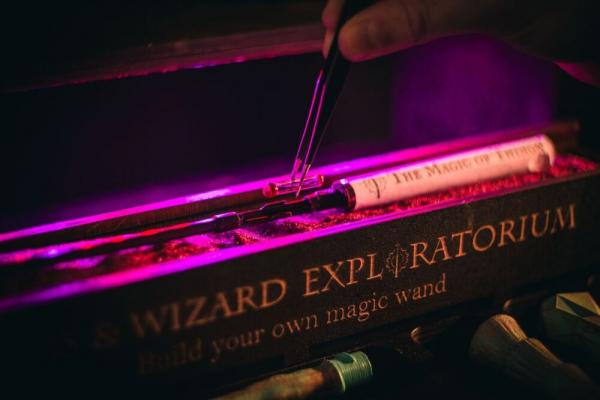 倫敦全新5層Harry Potter風魔法體驗館Wands & Wizard Exploratorium 咒語區/魔藥調製/製作專屬魔杖