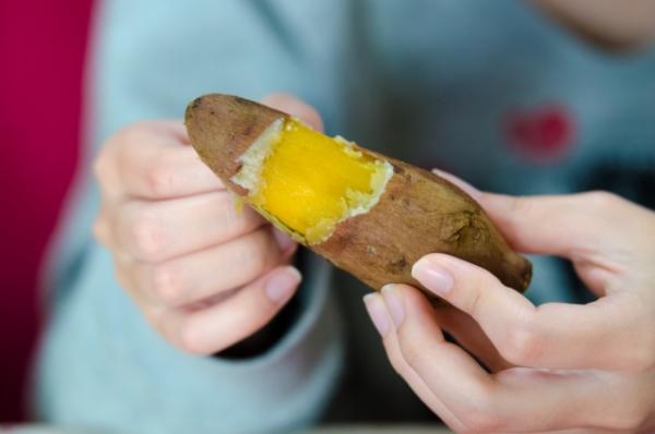 日本人氣番薯心理測驗 從食番薯方法看出你的優/缺點！