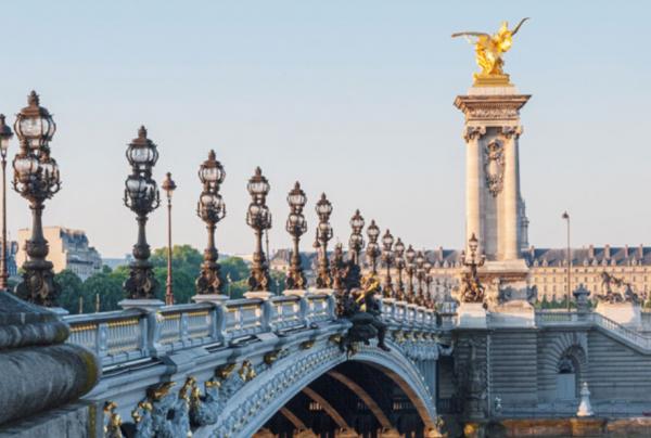 Netflix推薦, Emily in Paris, 亞歷山大三世橋 