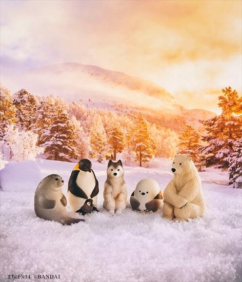 日本大熱「等待中動物」扭蛋第四彈 北極熊、企鵝一齊無表情排排坐