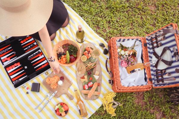 數碼港艾美酒店推出秋季下午茶 人均0起免費租用復古野餐籃打卡