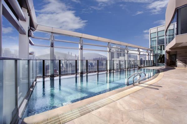 如心銅鑼灣海景酒店 (L'hotel Causeway Bay Harbour View)  【「滋味龍蝦住宿計劃」+雙人波士頓龍蝦晚餐套餐】泳池