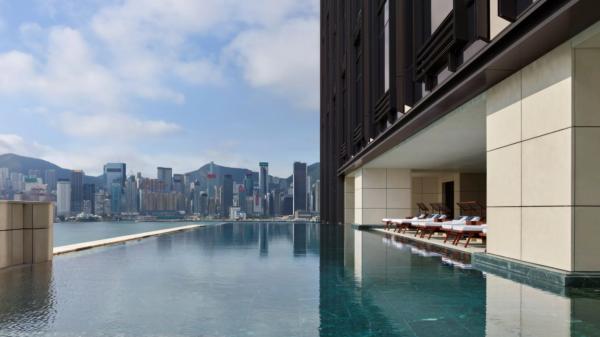瑰麗酒店 (Rosewood Hong Kong)  【Victoria Dockside Essential】Asaya泳池