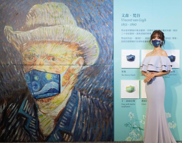 台灣新出28款經典名畫口罩 梵高「星空」、「吶喊」名畫戴上面