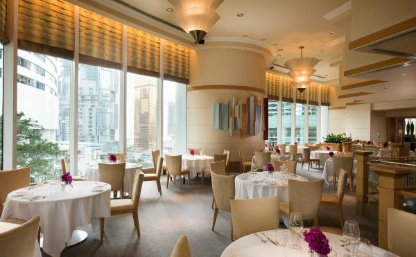 香港港麗酒店 (Conrad Hong Kong) Brasserie on The Eighth 懷歐敘 法國晚餐