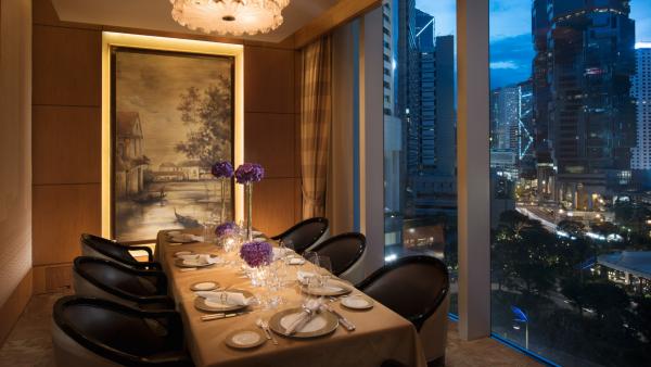 香港港麗酒店 (Conrad Hong Kong) Nicholini's 意寧谷 意大利精緻晚餐 (於房內享用)