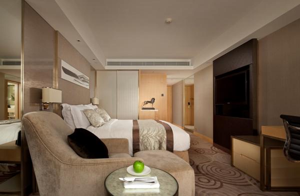 香港帝苑酒店 (Royal Garden Hotel) 雙人升級入住豪華客房