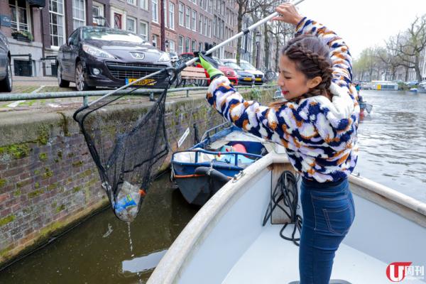 Plastic Fishing  荷蘭運河執垃圾 