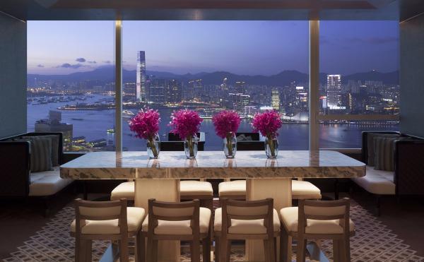 港麗酒店 (Conrad Hong Kong) 免費享用海景行政貴賓廊
