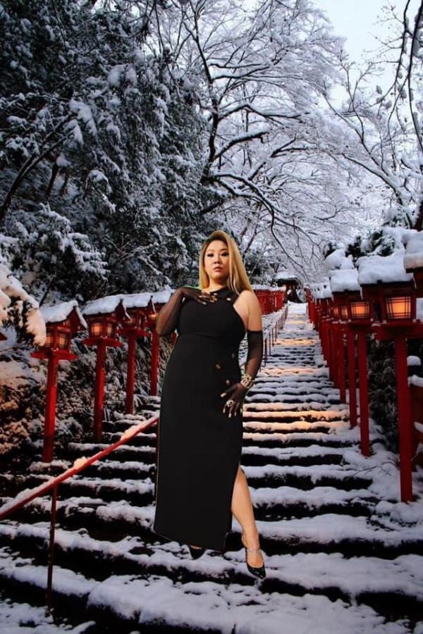 欣宜請網民幫手執圖扮去旅行 極速變萬能Key一日環球世界