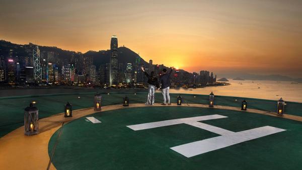 半島酒店（The Peninsula Hong Kong）  【繾綣星夜】情人節住宿禮遇  套房客人可享額外禮遇 - 前往酒店直昇機停機坪，拍攝醉人的日暮黃昏時刻