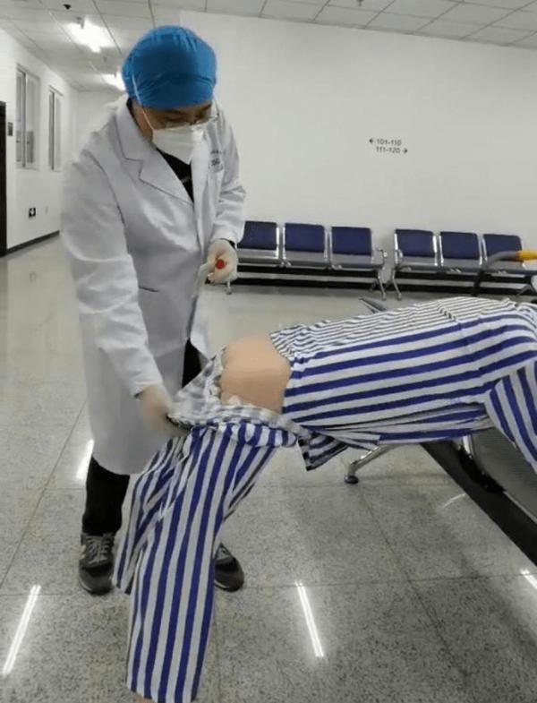 韓旅客入境北京檢疫遇「肛門檢驗」 不論男女必需脫褲檢測！