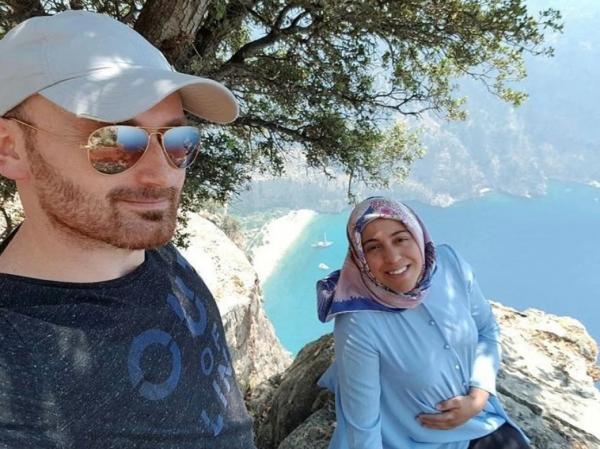 土耳其夫婦自拍曬恩愛背後暗藏殺機 為一個目的狠心推懷孕妻落懸崖
