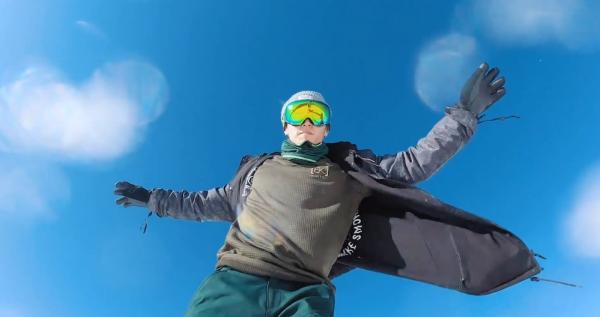 謝霆鋒5大高難度動作征服滑雪場 蔡卓妍心心眼：一個字「帥」！