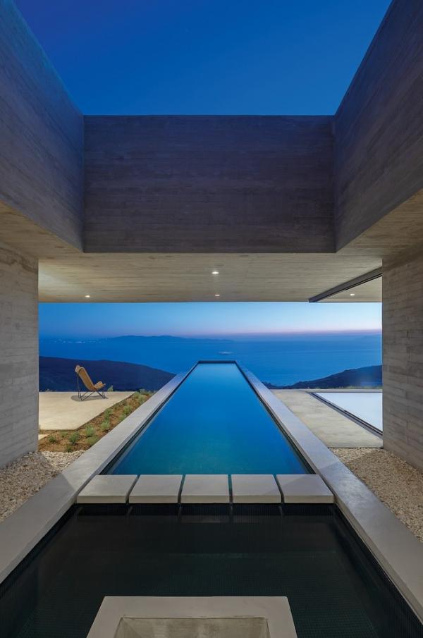 希臘愛琴海私人豪華別墅 泳池變T台延伸出大海/與世隔絕