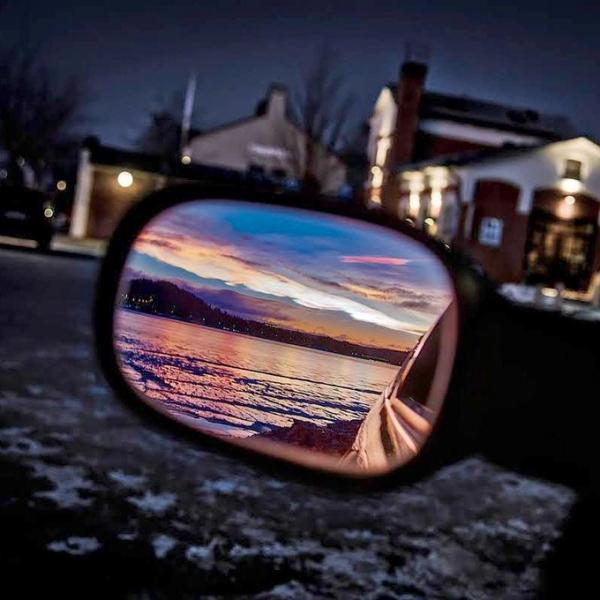 瑞典攝影師拍下「白天極光」 夢幻色彩雲層 但會引致臭氧層破洞