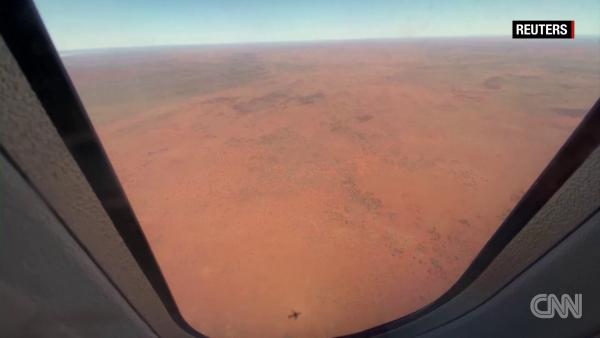 澳洲航空推境內「神秘航班」 低飛著名地標﹑即日來回神秘目的地！