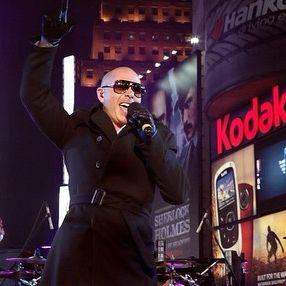 4. 美國嘻哈歌手鬥牛士Pitbull(540萬次)