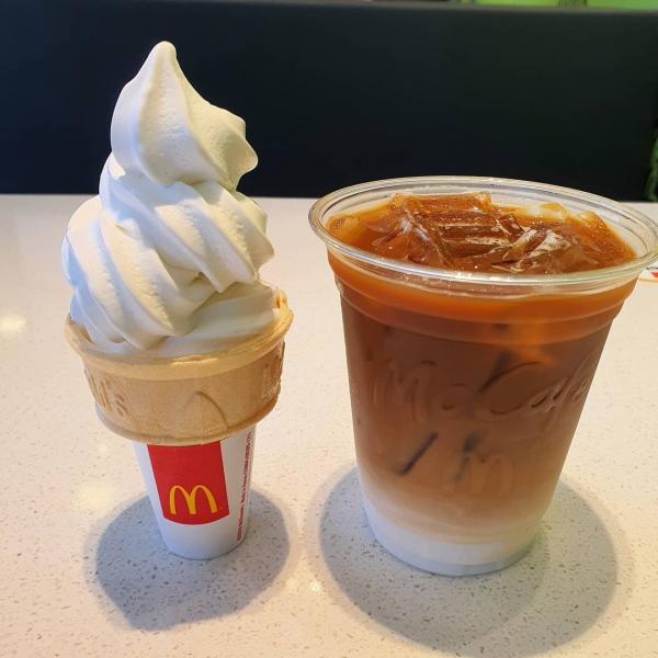 韓國瘋傳DIY麥當勞甜品新食法 新地筒+咖啡輕鬆製成Affogato！