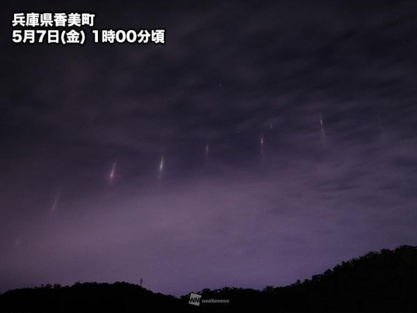 日本福井縣罕現「漁火光柱」 網民驚嘆：以為UFO要襲擊地球