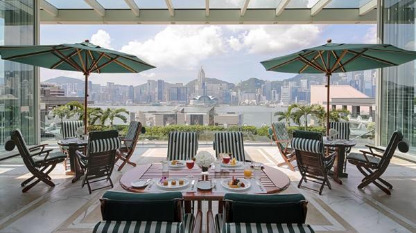 半島酒店（The Peninsula Hong Kong）【因愛相聚】住宿禮遇 於酒店露天陽台享用兩杯香檳