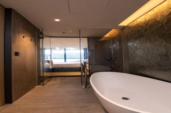 西貢WM Hotel酒店海景度假擬2021年內開幕  豪華海景露台客房 (Deluxe Seaview Room with Balcony)