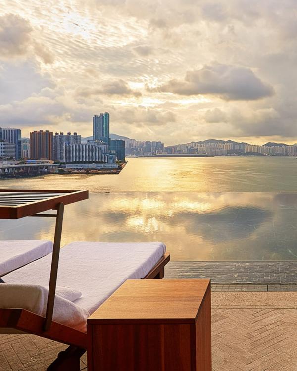 香港9大維港Infinity Pool酒店推介 瑰麗酒店 (Rosewood Hong Kong) Asaya Pool