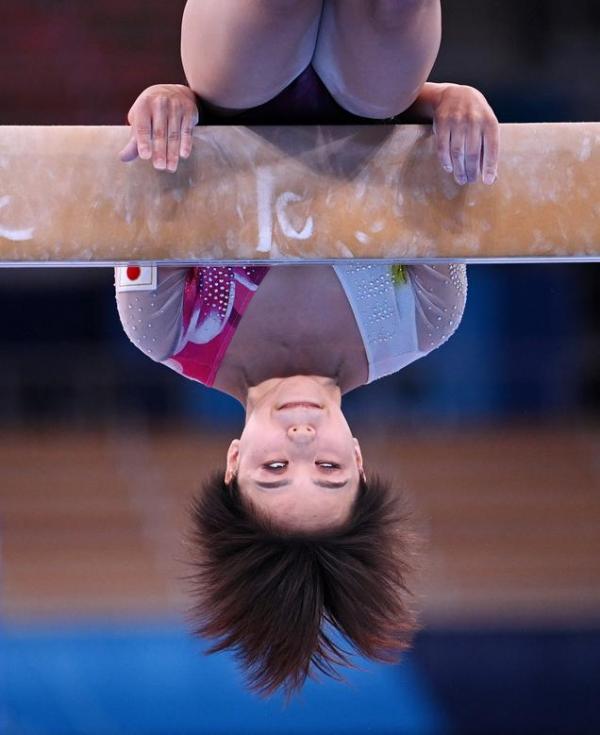 日本體操選手村上茉愛
