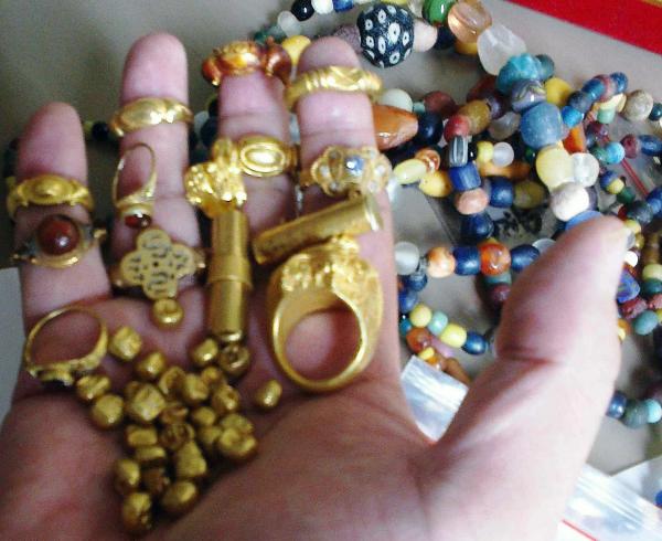 印尼打撈到千萬金銀珠寶 懷疑來自700年前消失的黃金島！