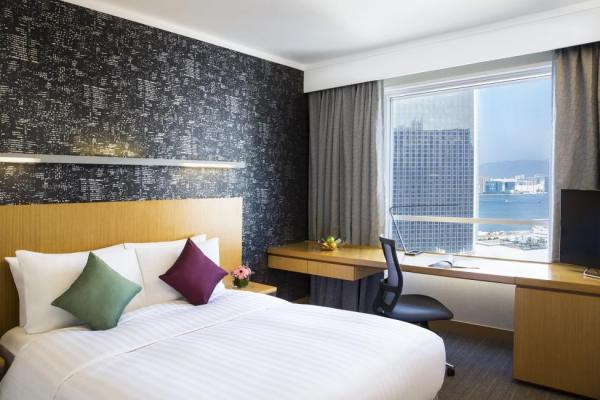 香港諾富特世紀酒店Staycation優惠34折起！ 客房免費升級+和牛晚餐+自助早餐 人均低至4