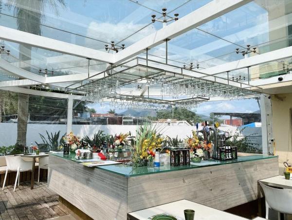 元朗隱世泰國餐廳「旦王花」 玻璃屋、大象噴水池打卡一流