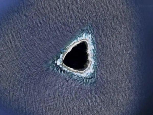 Google地圖驚現神秘黑洞 專家解釋「地底入口」真身