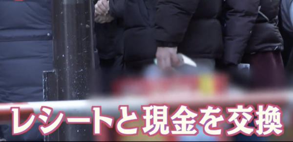 日本電視台直擊新年搶福袋實況 驚踢爆操普通話的30人黃牛黨