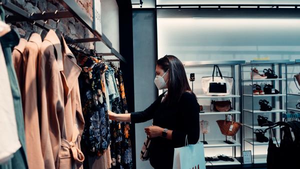 日本提倡「無聲待客」備受好評 客人：一個人購物更開心