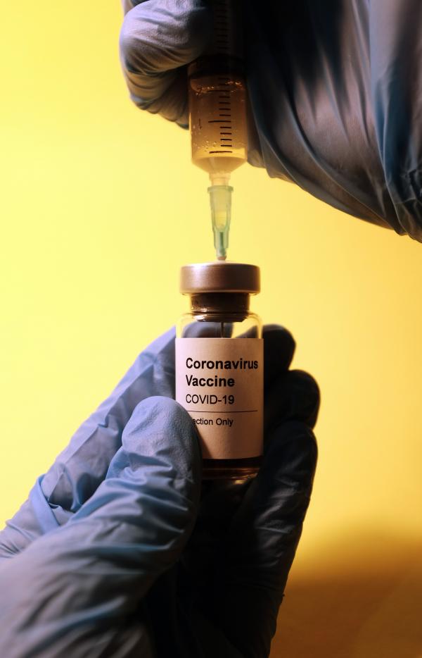 英國男子染新冠長達7個半月 最終靠接種疫苗康復