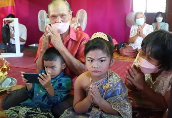 泰國5歲龍鳳胎被安排「童婚」 全因1個迷信說法！全村人祝賀支持