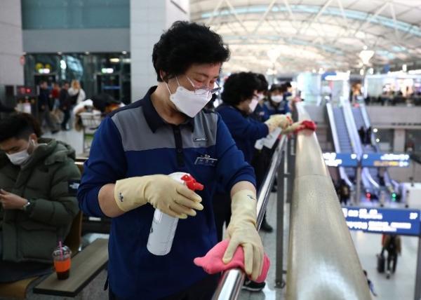 南韓5月起分段恢復國際航線 首階段每周增100班 目標年底前回復疫情前水平