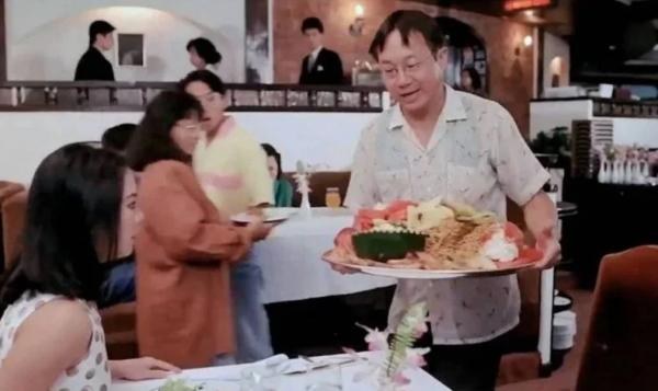 香港人去旅行5大失禮行為 美食家上身極貪小便宜！最常犯係呢樣?